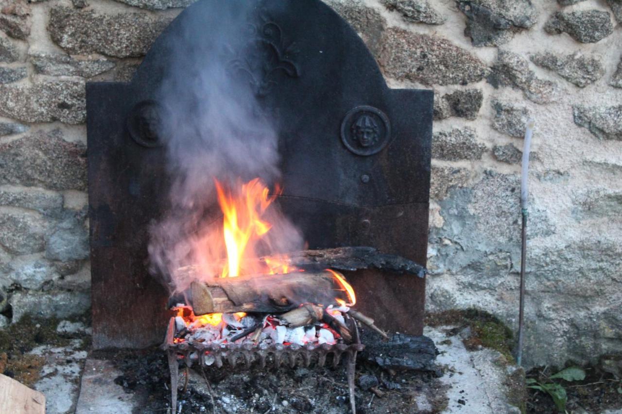 Dans La Creuse Bed and Breakfast Mourioux-Vieilleville Εξωτερικό φωτογραφία